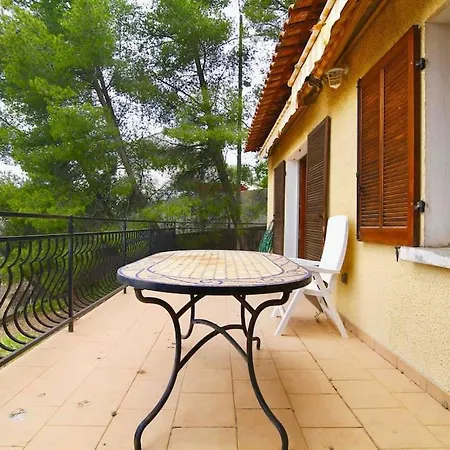 Villa Les Cigales, 5 Min A Pied Village De La Cadiere D'Azur Exterior photo